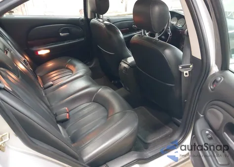 2001 Chrysler 300M z USA, uszkodzony, nr VIN 2C3HE66G41H512969